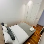 The Morais House